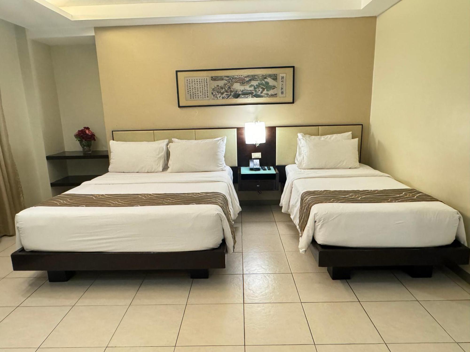 Circle Inn - Iloilo City Center Exterior foto
